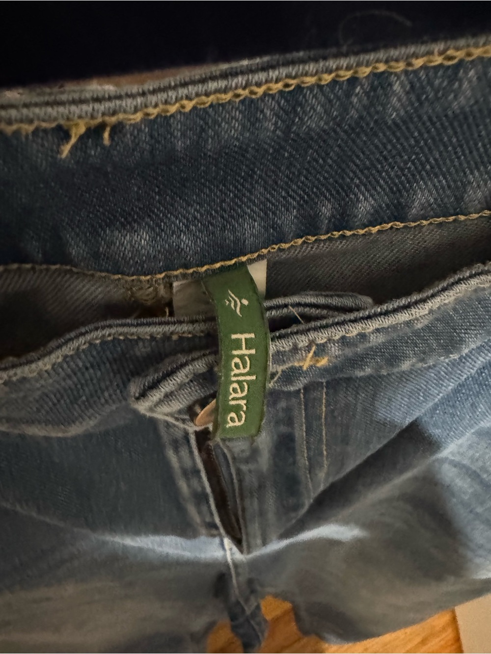 Halara Wide Leg Light Wash High Rise Jeans Size XL - Picture 4 of 4